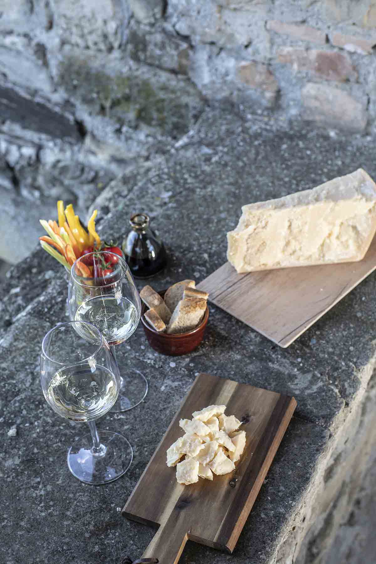 36 Monate - Parmigiano Reggiano Di Montagna - Reserva - Feinkost Tasha