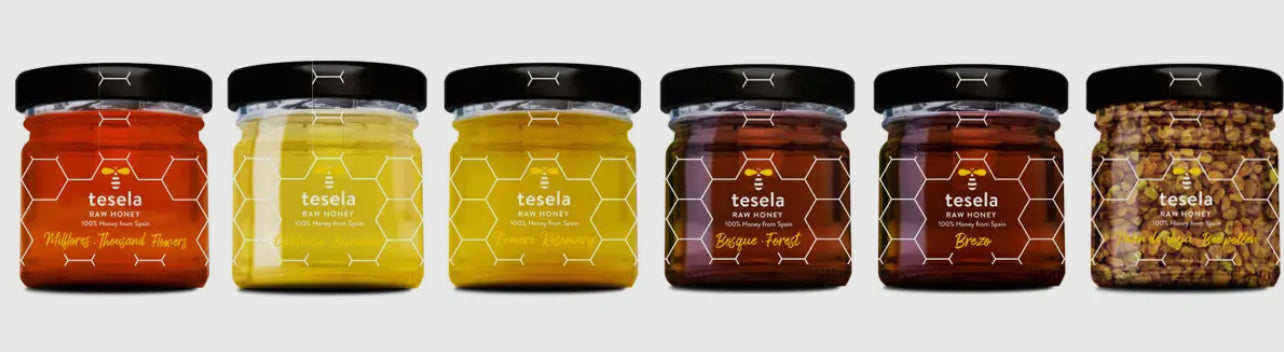 TESELA Geschenkpaket mit rohem Honig und Bienenpollen - Feinkost Tasha