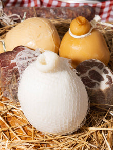 CacioCavaliere aus Büffelmilch weiß (Caciocavallo-Typ) ca1100g